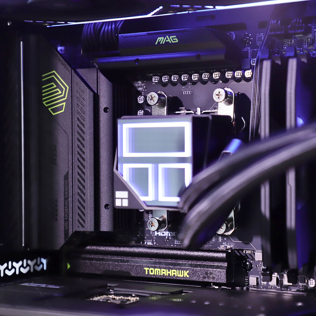 VNC Pro Gaming PC | Ryzen 9800X3D + RTX 5090 + 3500X