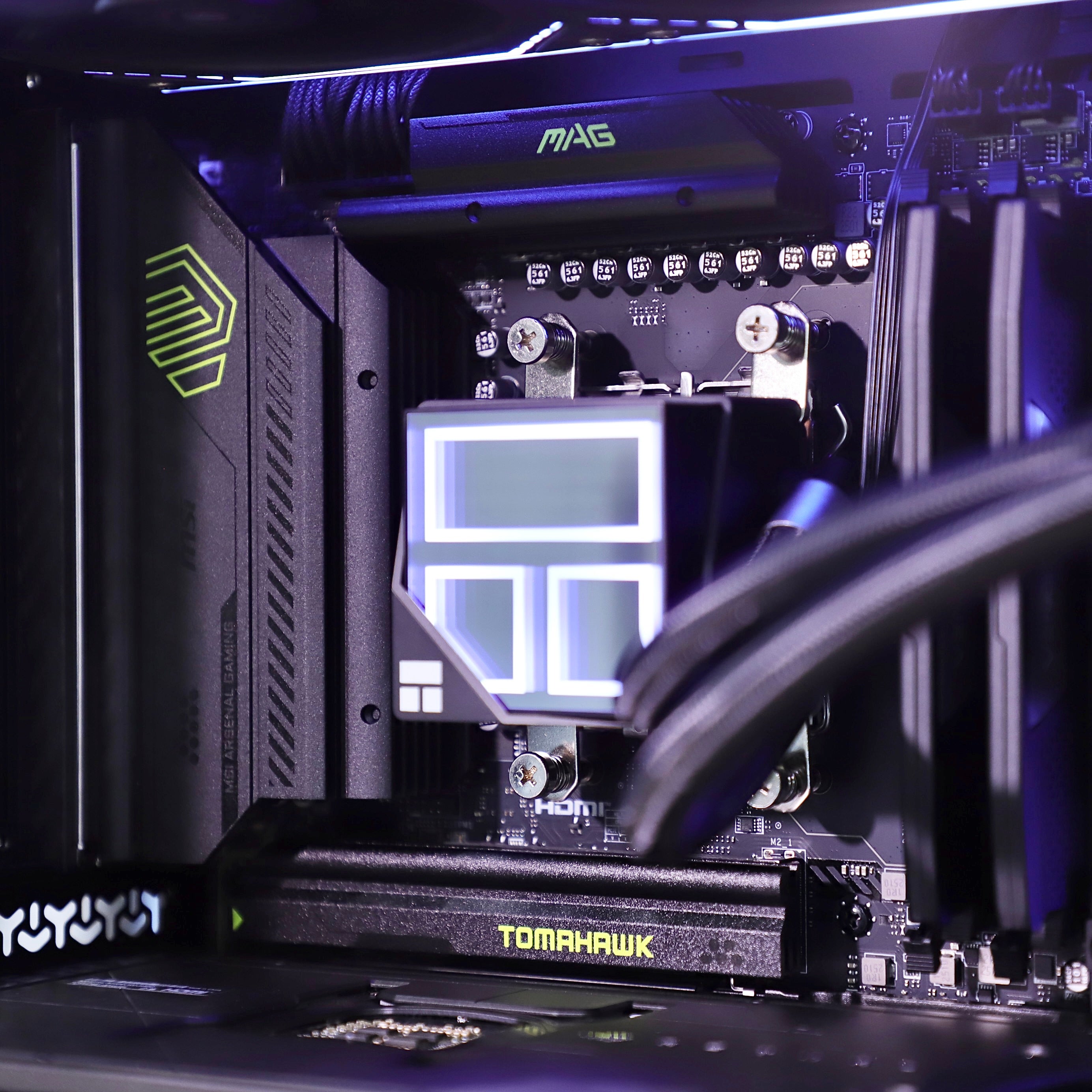 VNC Pro Gaming PC | Ryzen 9800X3D + RTX 5090 + 3500X