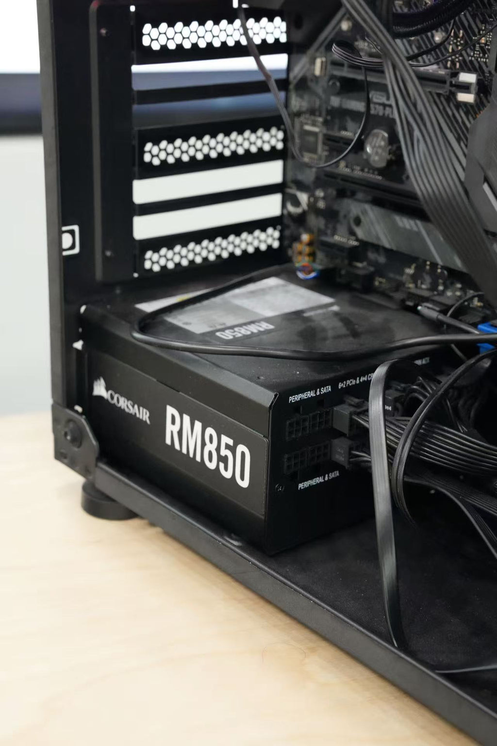 Certified GamingPC - 3700X LIKE NEW