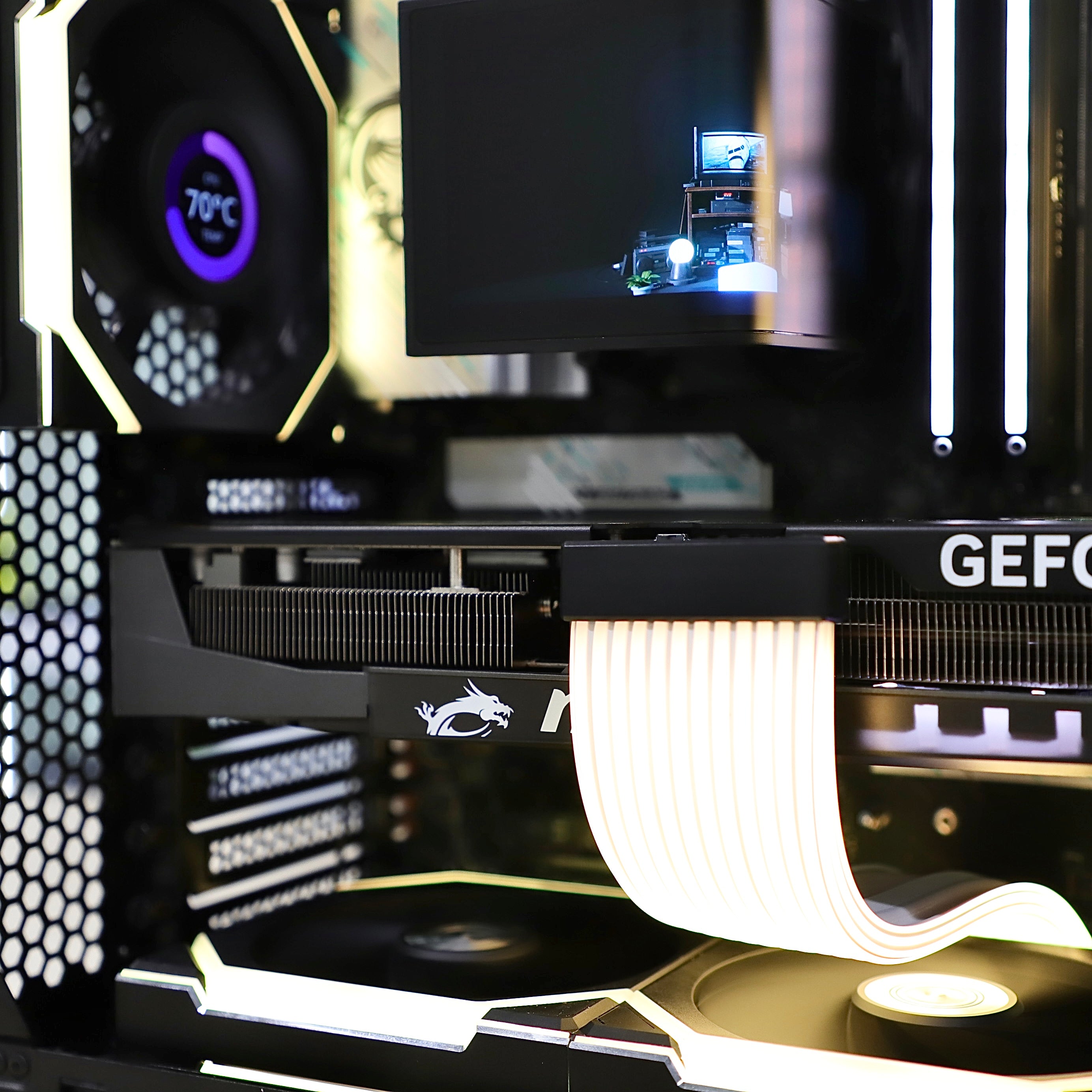 VNC Pro Gaming PC | Ryzen 9800X3D + RTX 5080 + Lian Li O11VC