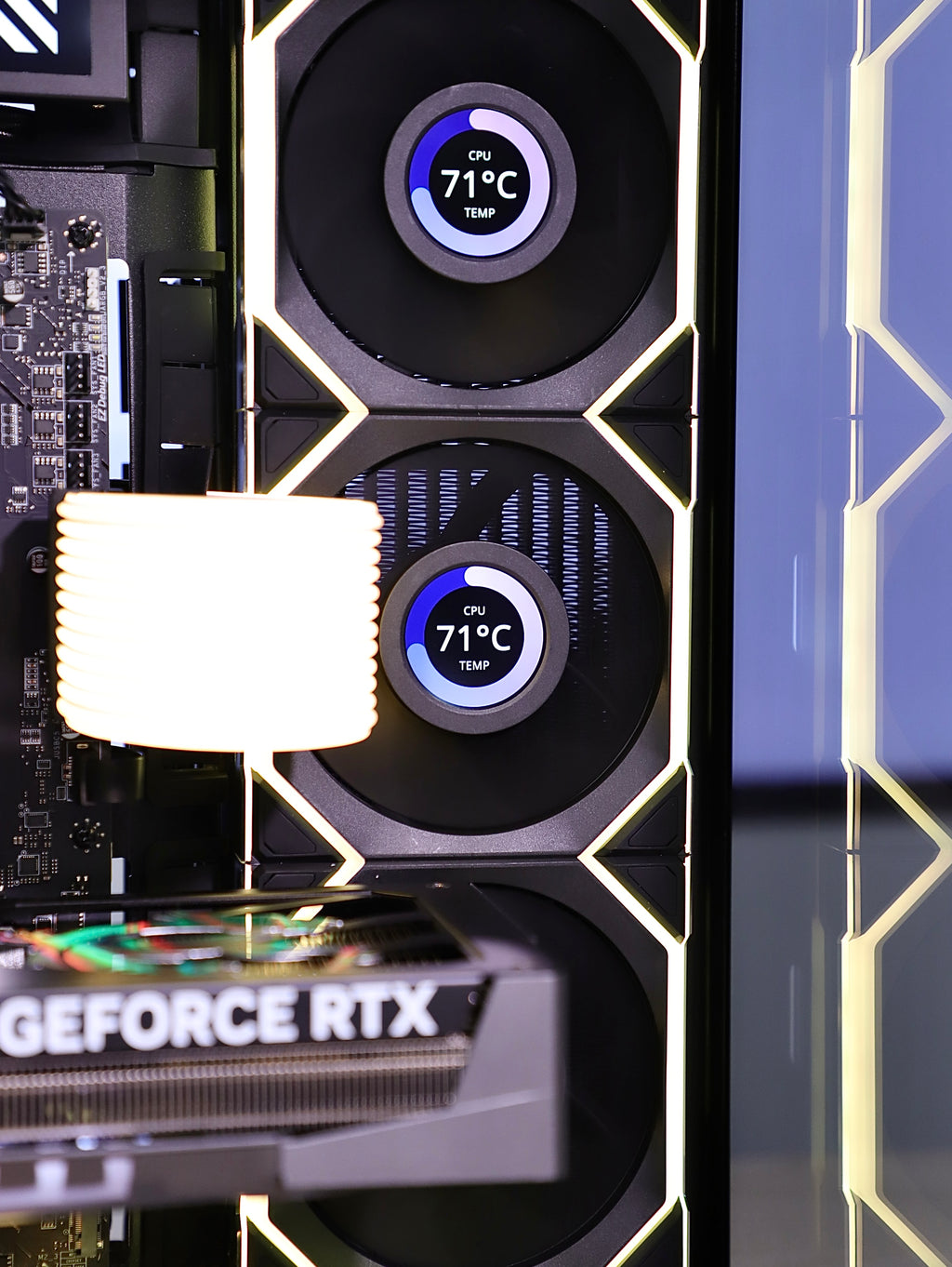 VNC Pro Gaming PC | Ryzen 9800X3D + RTX 5080 + Lian Li O11VC
