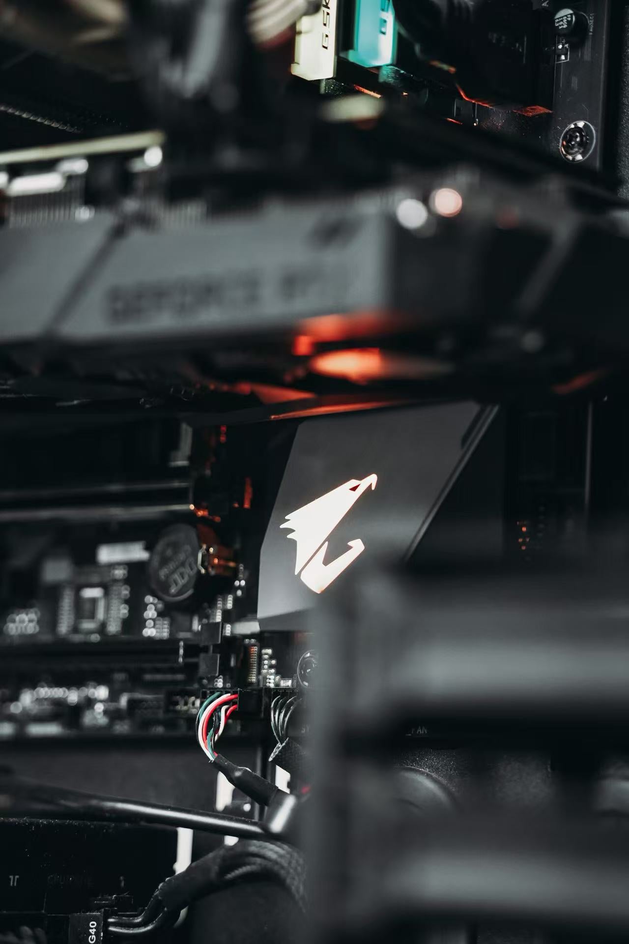 Certified GamingPC - 9700X +GIGABYTE 2080TI LIKE NEW