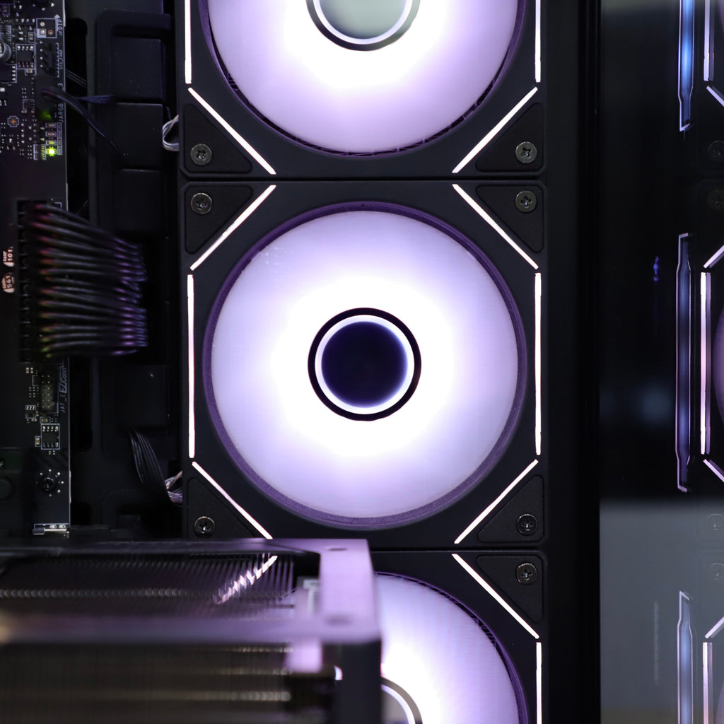 VNC Pro Gaming PC | Ryzen 9800X3D + RTX 5090 + Lian li O11
