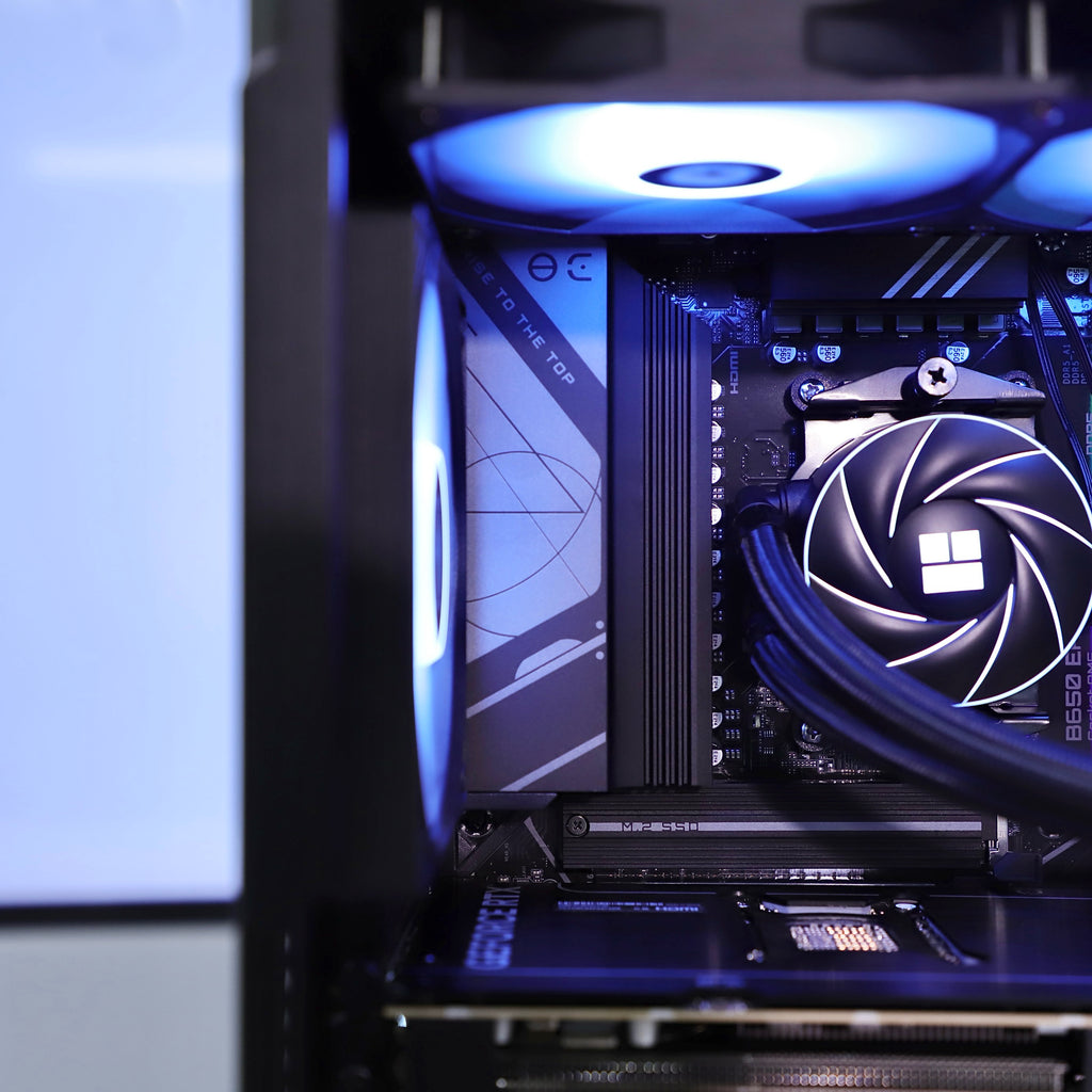 VNC Pro Gaming PC | Ryzen 7700X + RTX 5070 Ti+ Lian Li V100RX