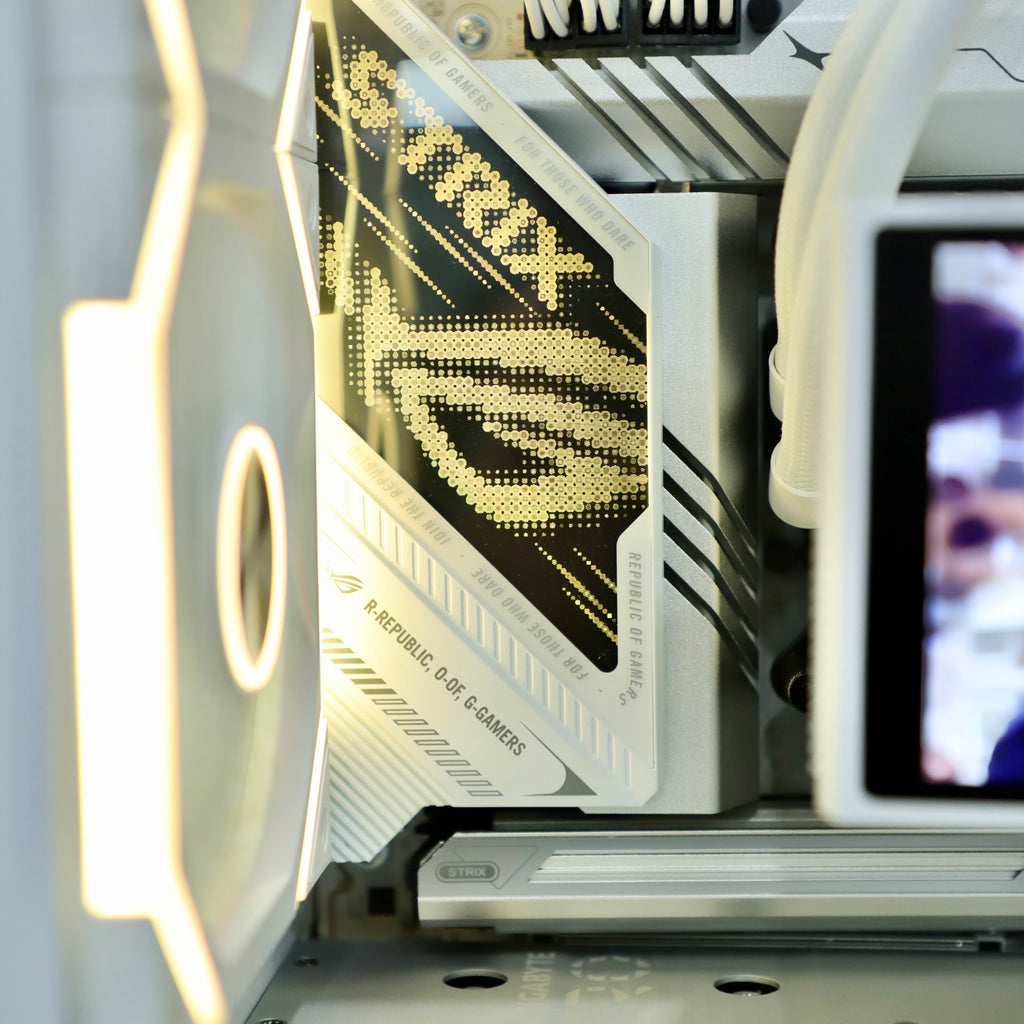 VNC Pro Gaming PC | Intel 265K+ RTX 5060 AERO + LianLI O11 Vision Compact
