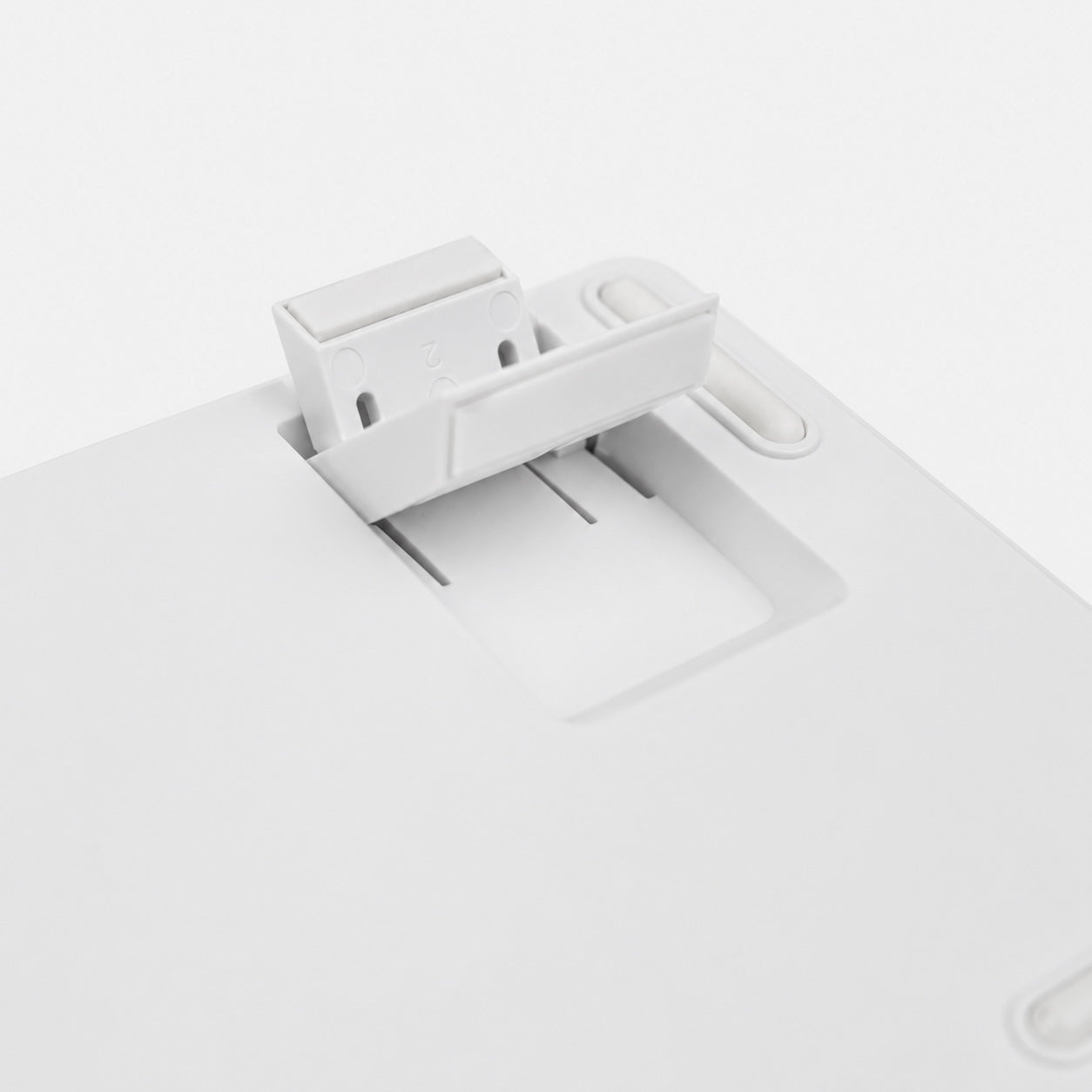 VNC M104 Magnetic Switch Keyboard — 104-Key Full-Size Hall Effect