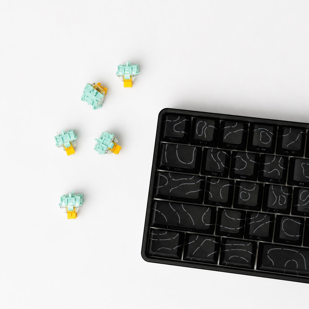 VNC M68 Magnetic Switch Keyboard — 68-Key 65% Hall Effect