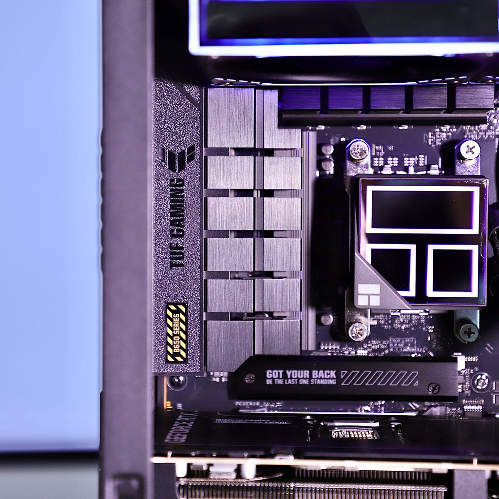 VNC Pro Gaming PC | Ryzen 7800X3D + RTX 5070 ti + 4000D