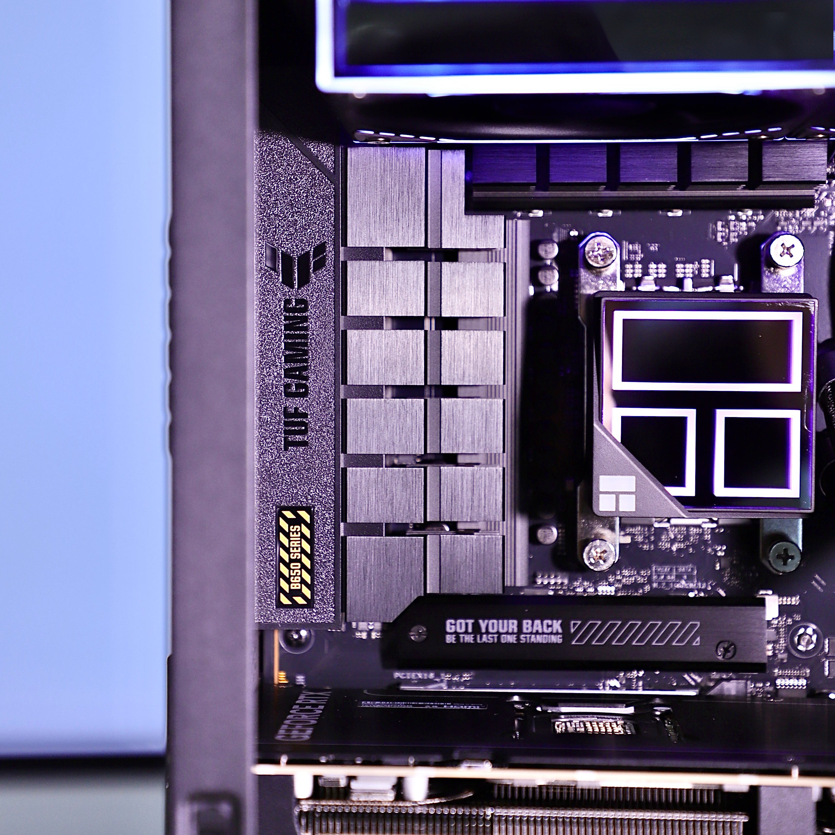 VNC Pro Gaming PC | Ryzen 7800X3D + RTX 5070 ti + 4000D