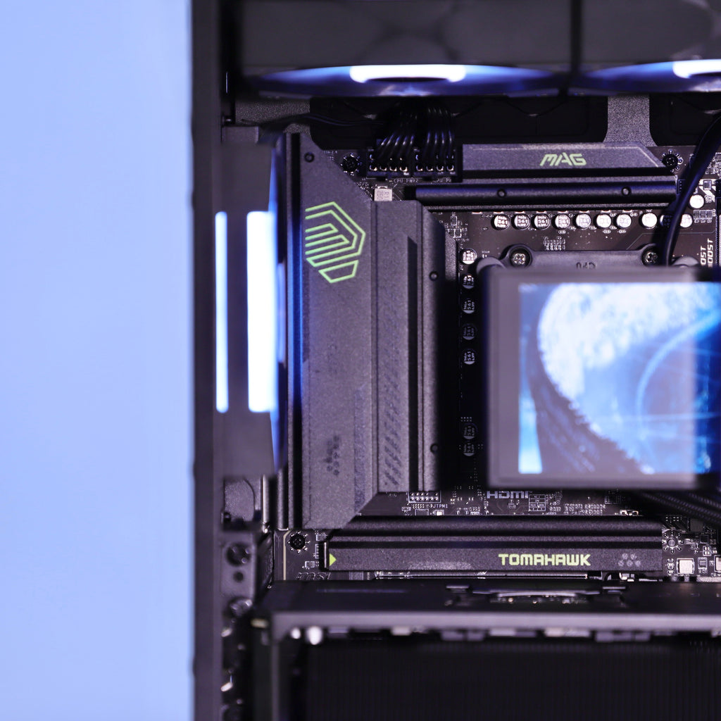 VNC Pro Gaming PC | Ryzen 9850X3D + RTX 5090 + Lian li O11