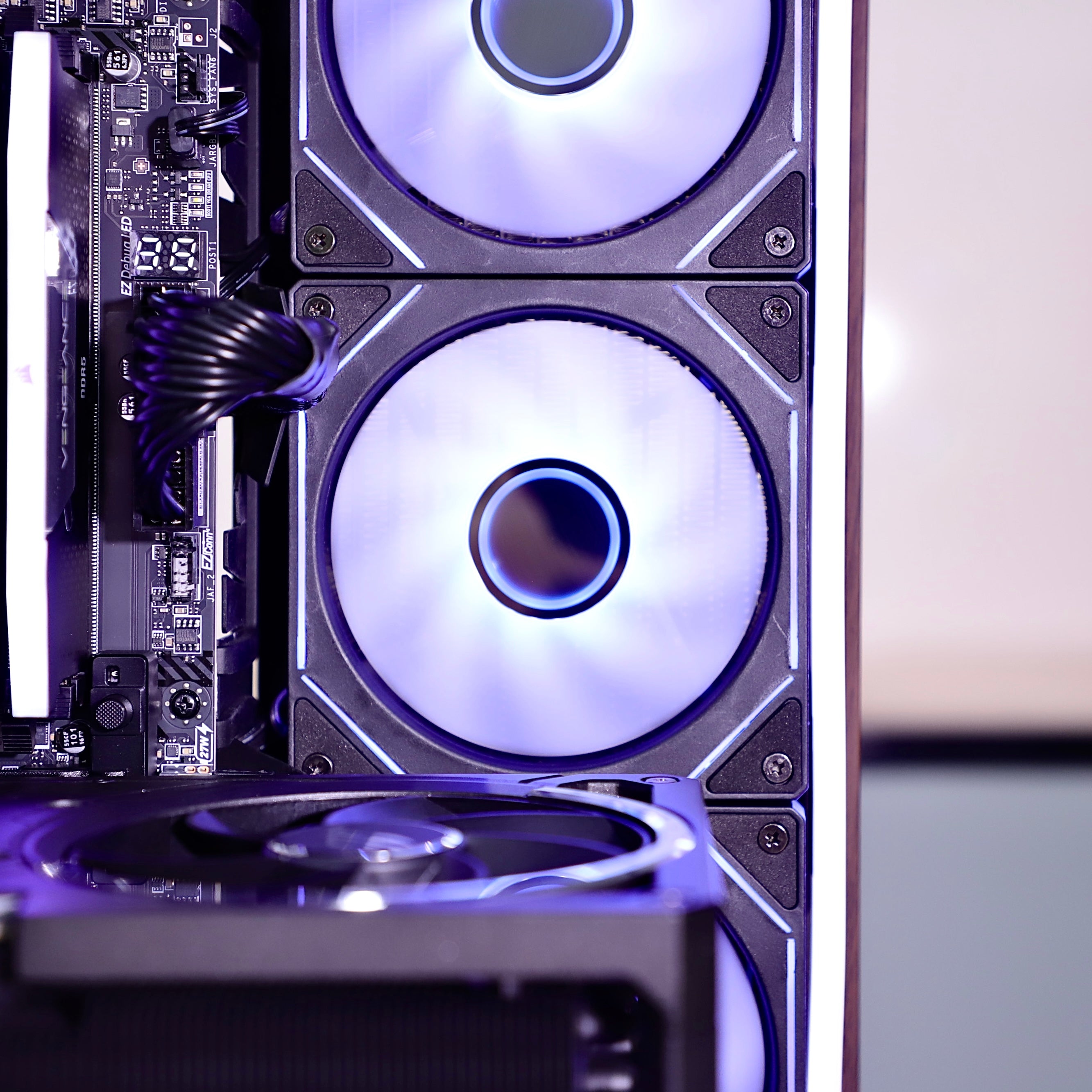 VNC Pro Gaming PC | Ryzen 9850X3D + RTX 5080 + VNC Case