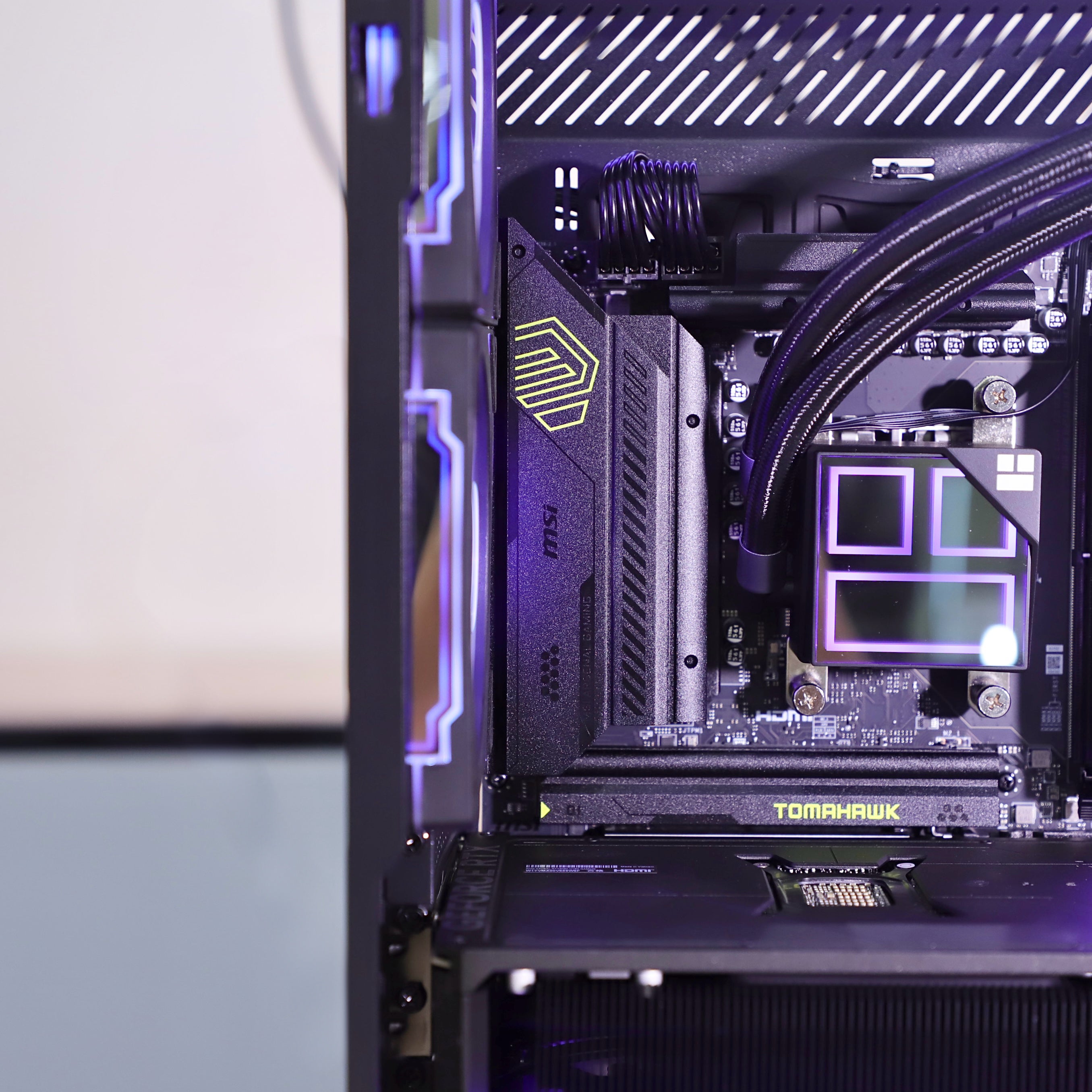VNC Pro Gaming PC | Ryzen 9850X3D + RTX 5080 + VNC Case