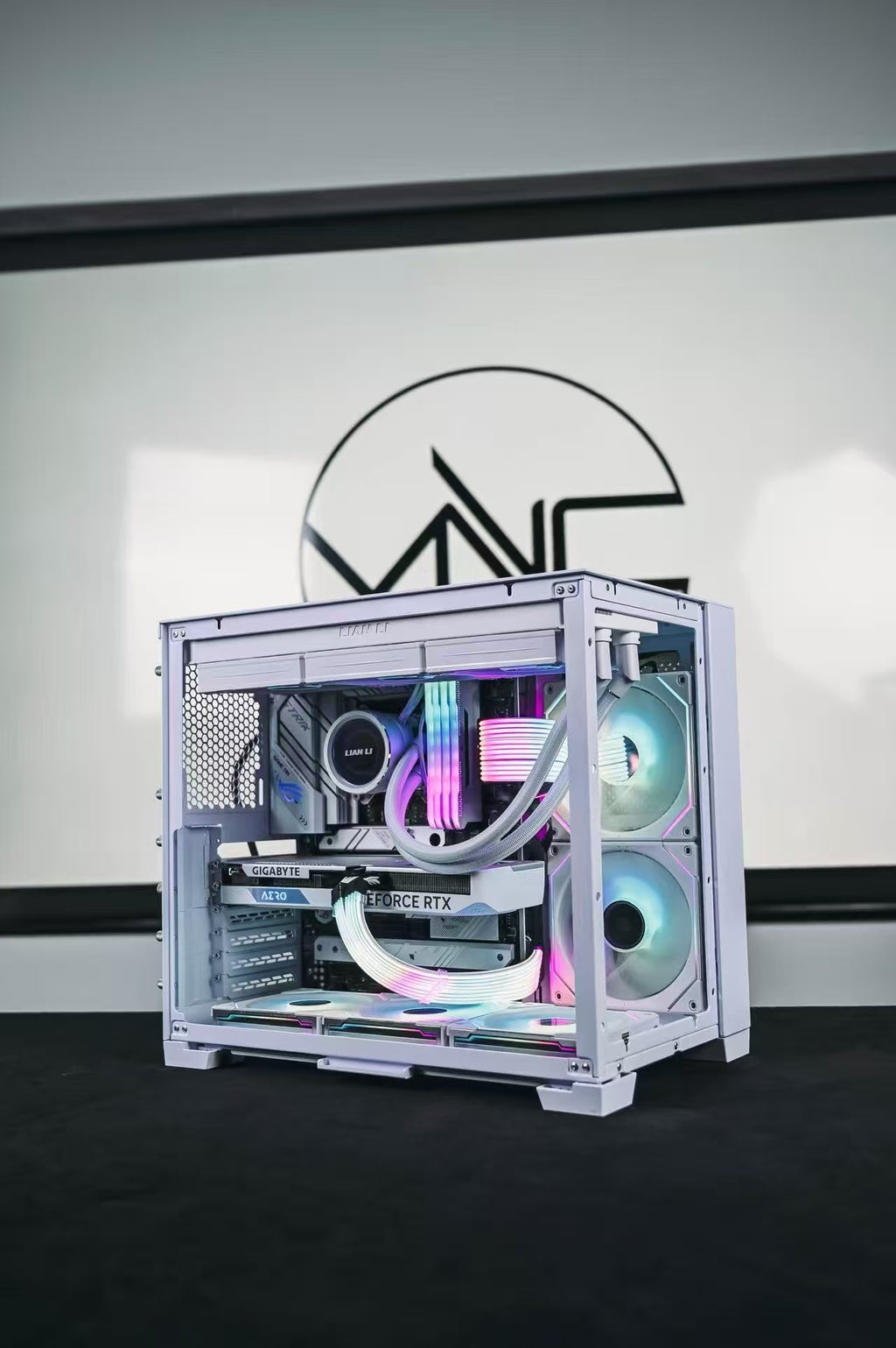 Certified GamingPC - 13600KF + GIGABYTE AERO RTX 4060 LIKE NEW