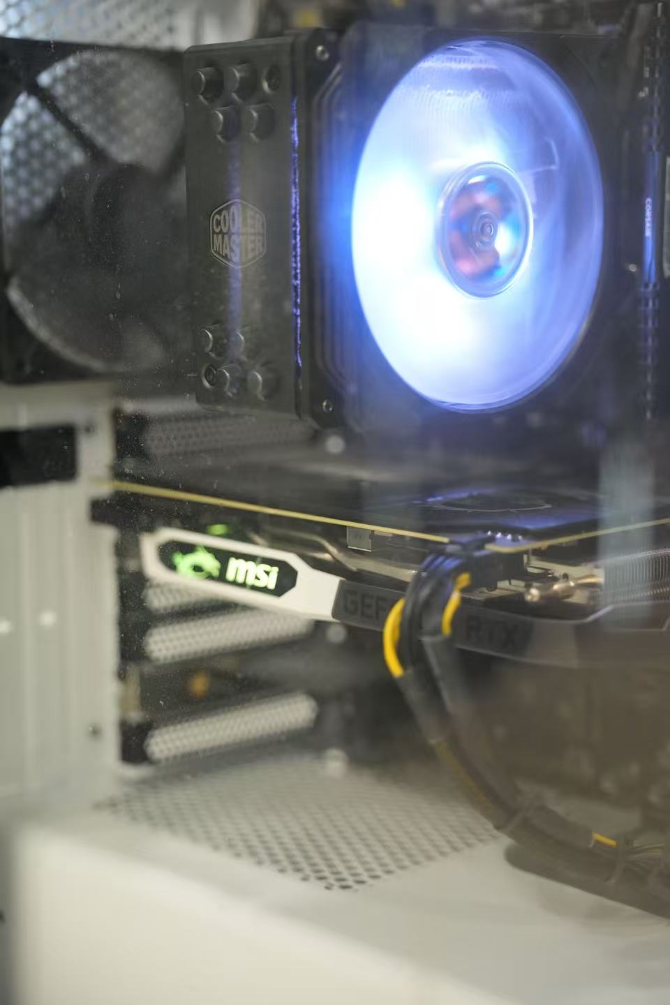 Certified GamingPC - I7- 9700K + MSI 2060 SUPER ARMOR OC LIKE NEW