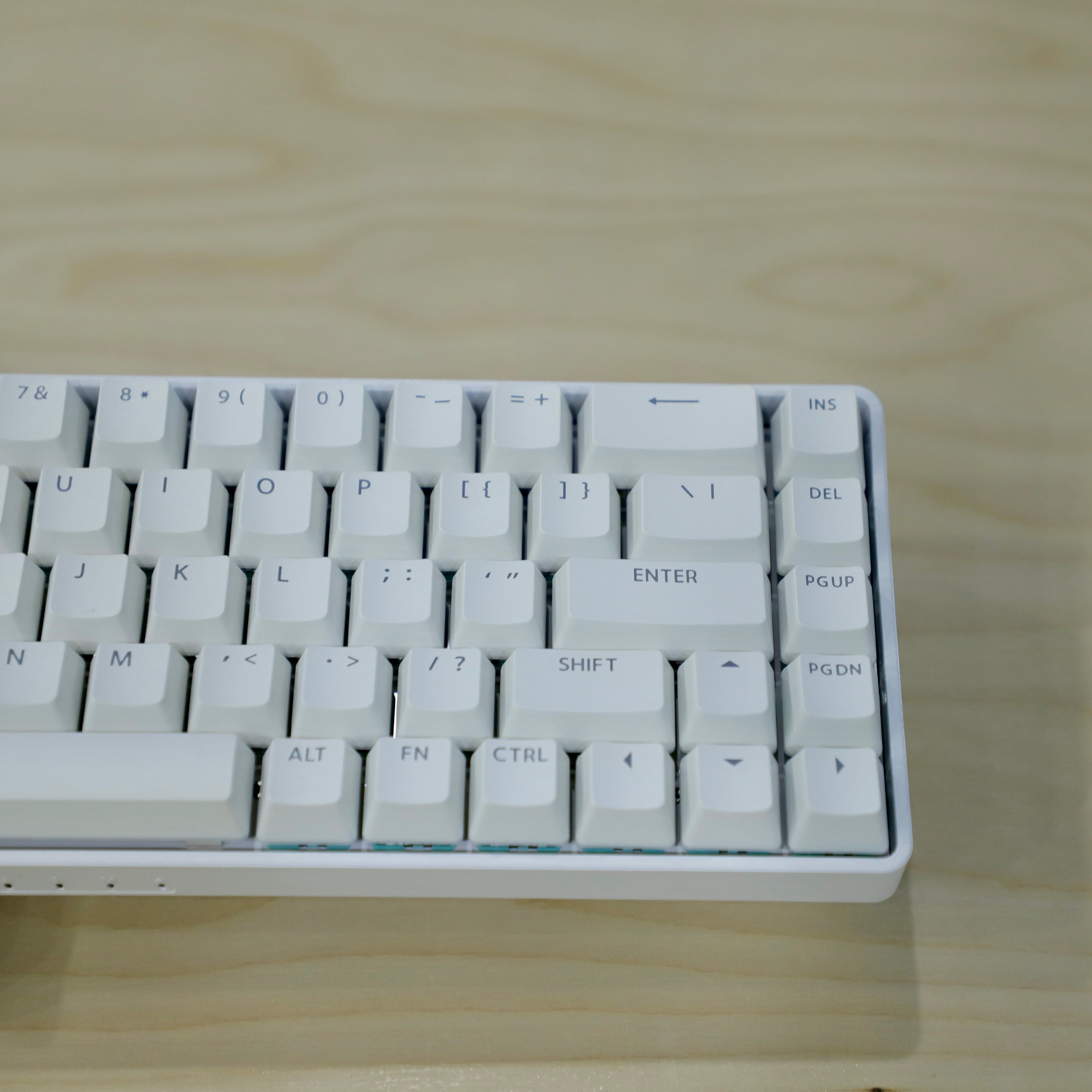 VNC Magnetic Gaming Keyboard X68 | Ultra-Fast Response